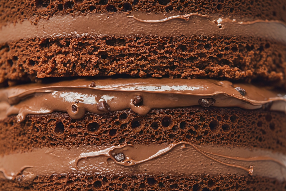 Zselatin sem kell hozzá: elképesztően egyszerű ez a csokis mousse-torta