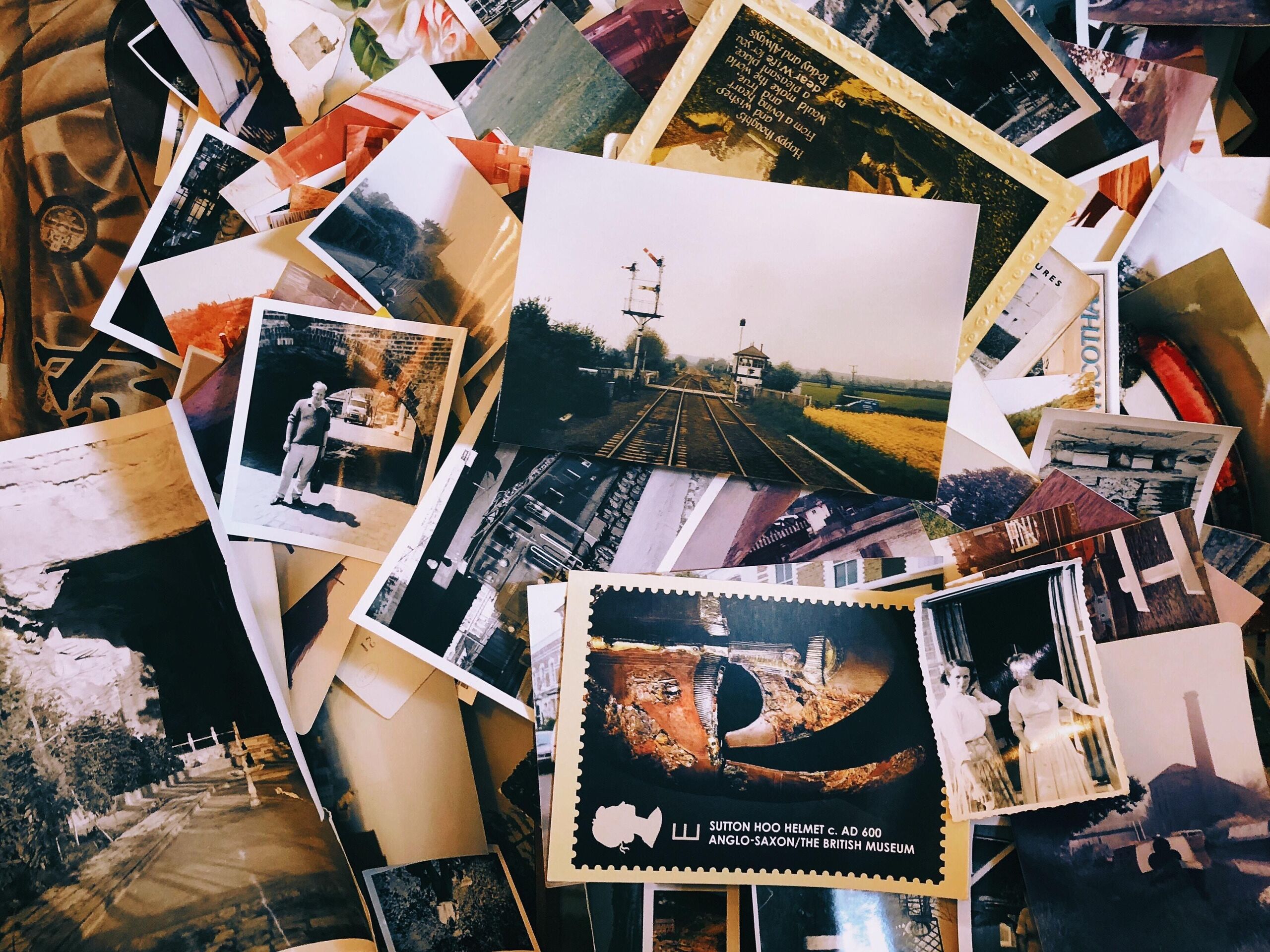 Unsplash/Jon Tyson