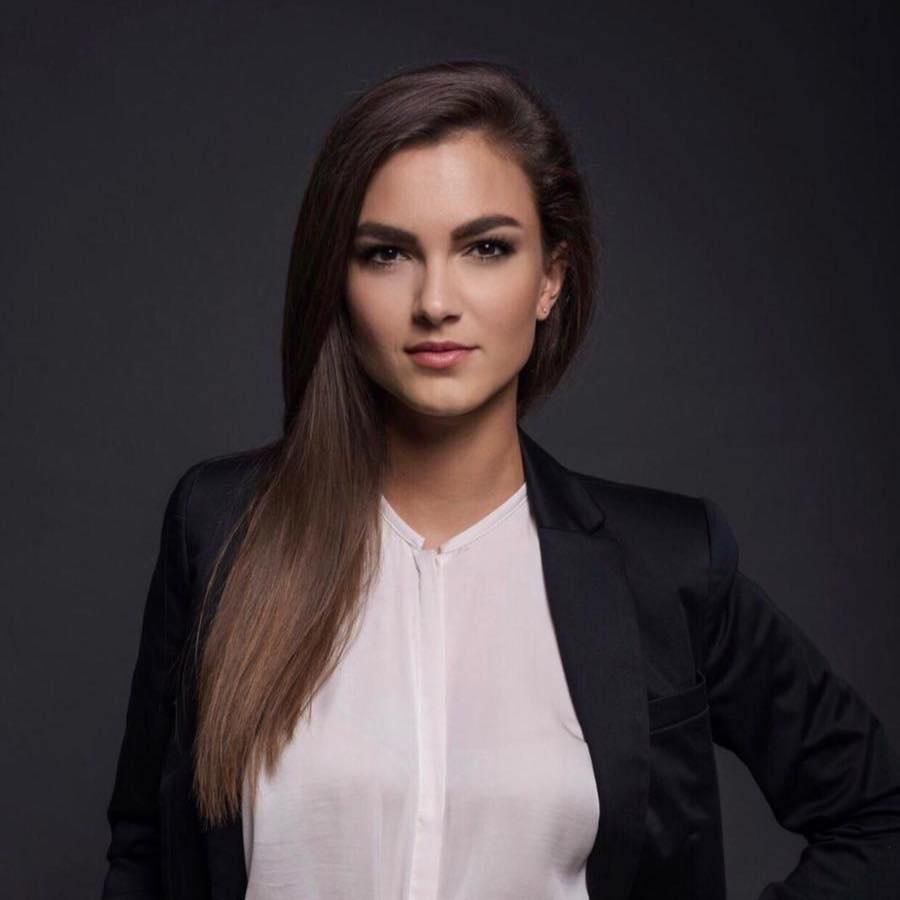 Barta Zsanett