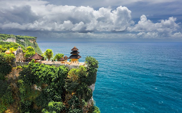 Cocos.Bounty/Shutterstock