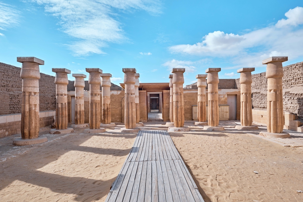 YASEMIN OZDEMIR / Shutterstock