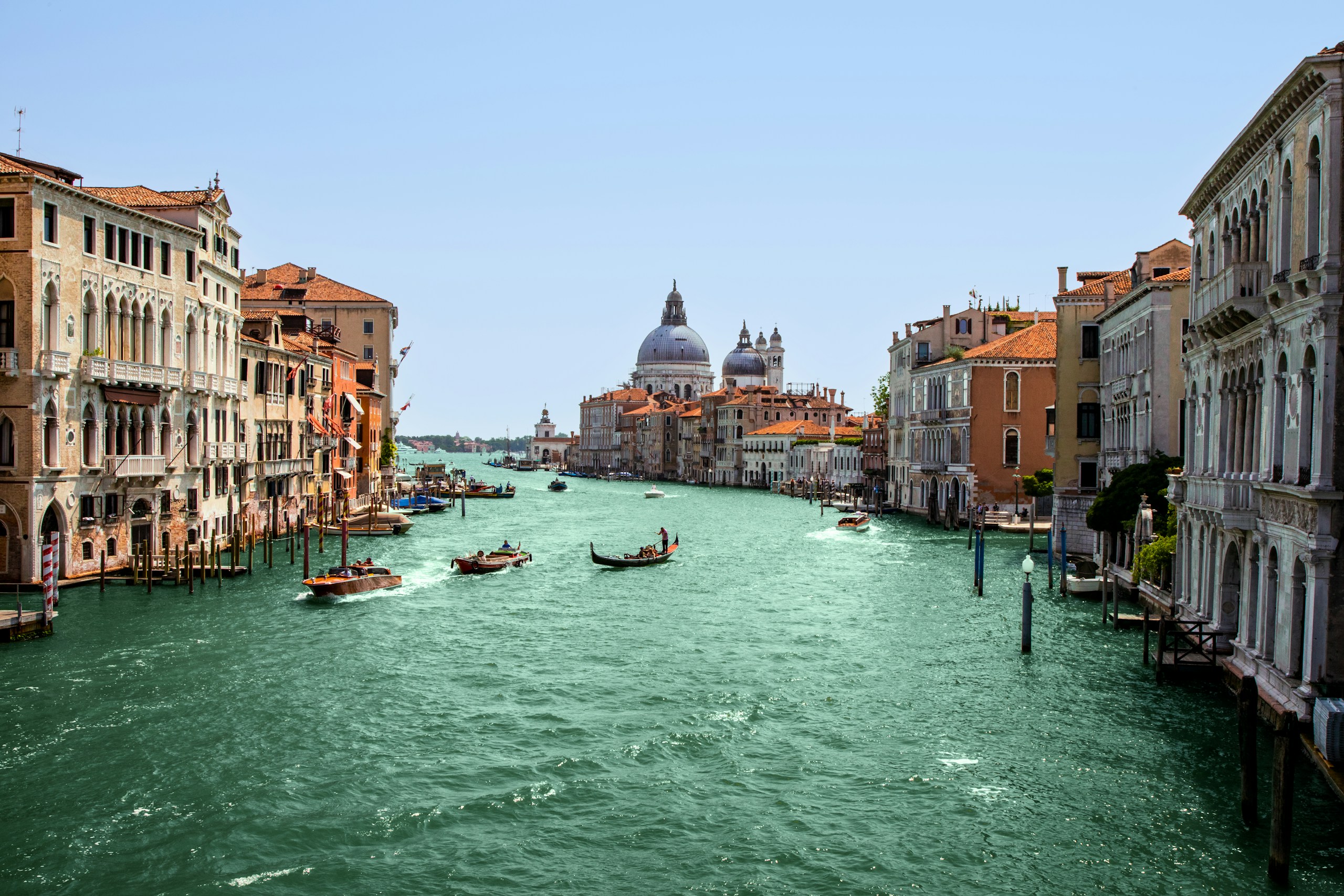 Alessio Bachetti / Unsplash