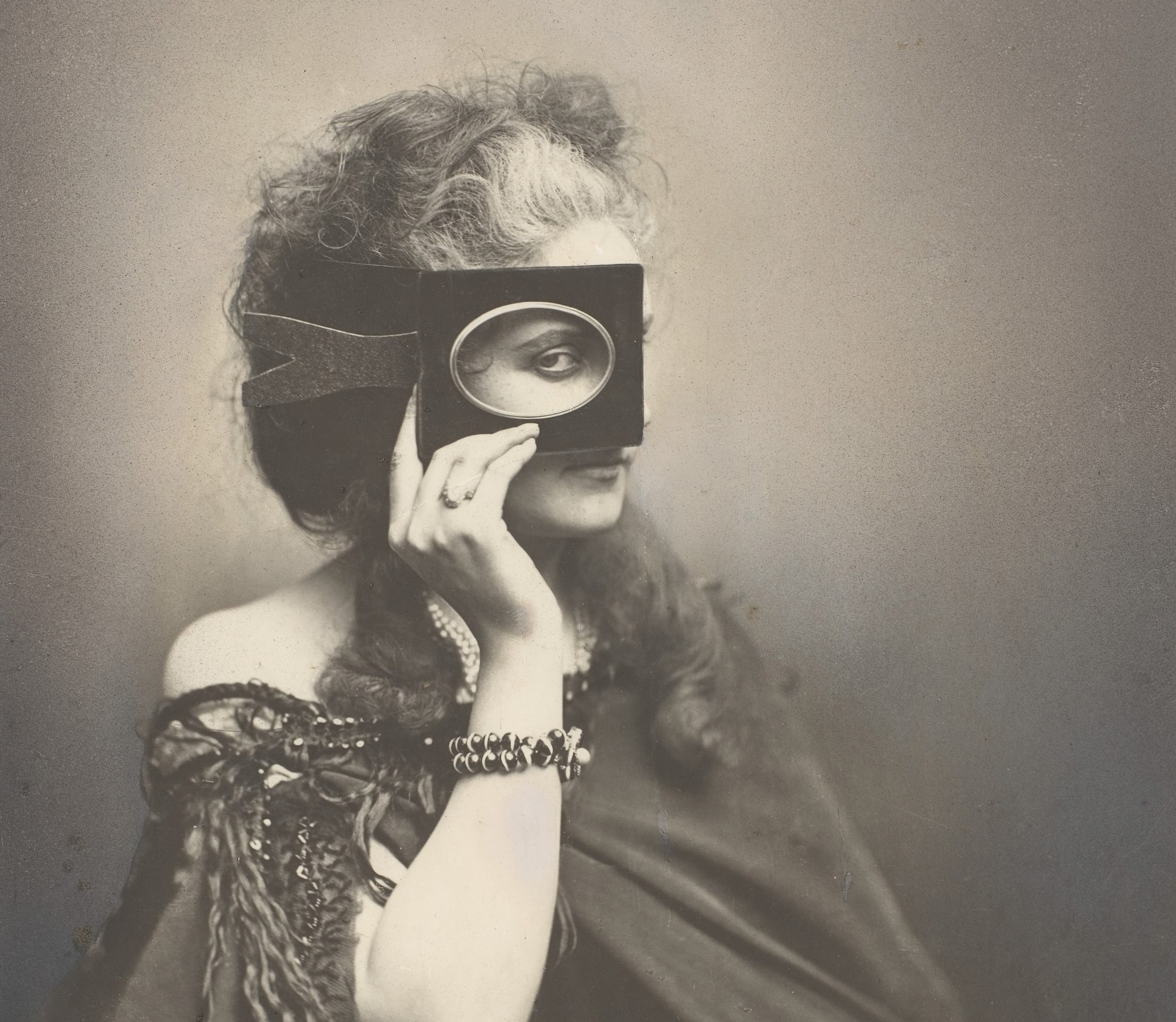 Heritage Art/Heritage Images via Getty Images